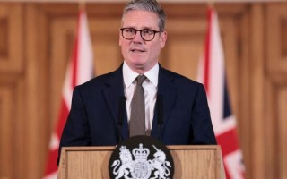 英首相：面对目前经济形势 英国必须“现实一点”