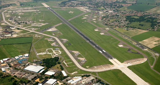 英媒：美空军证实，在三处驻英美军基地上空发现不明身份无人机-第1张图片-健康网